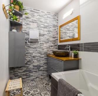 Giez Apartment | Clubhouse