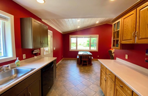Center Ossipee Cabin | Discover Cluck's Cabin: Pet-Friendly Retreat in Lakes Region