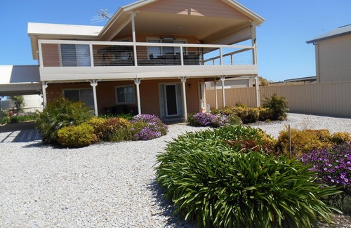 Muloowurtie House | Stunning Cluff View: Family-Friendly with Breathtaking Sea Views