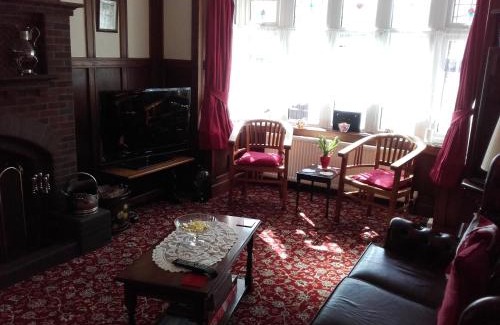 Skegness Bed & Breakfast | Discover Clumber House Hotel: Rated 10/10 with Ocean Views