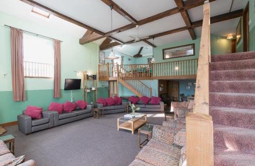 Belper House | Pet-Friendly Retreat at Clusters Chapel for Family Getaways
