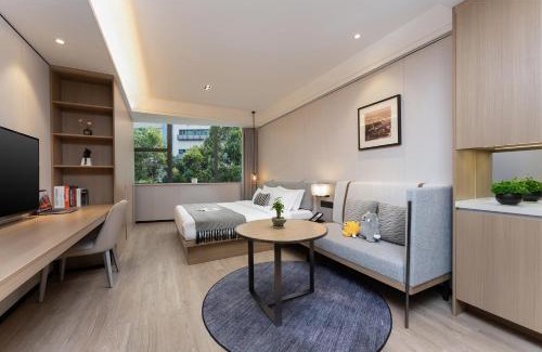 Dongmen Hotel | Explore CM Serviced Apartment Shenzhen Dongmen - 4-Star Stay
