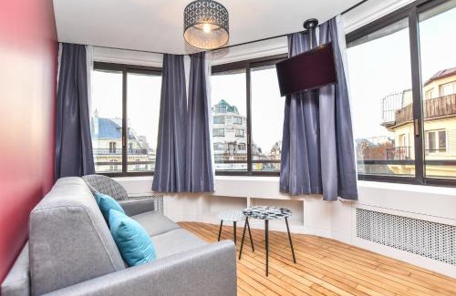 Chaussee-d'Antin Apartment | Family-Friendly CMG Résidence Opéra with Quality Service