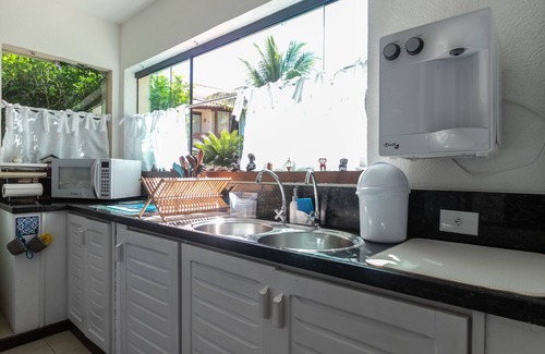 Arraial d'Ajuda House | Beachfront Getaway: Pool, Spa & Ocean Views Await