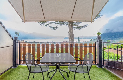 Menaggio Apartment | Top-Rated CO.RI. Appartamenti 1 in Scenic Menaggio