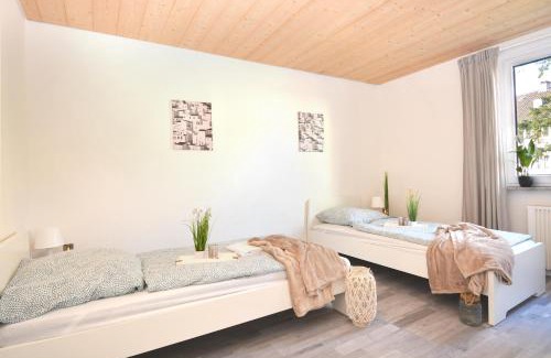 Coburg Apartment | Cozy HI Apartment in Coburg with Well-Equipped Kitchen