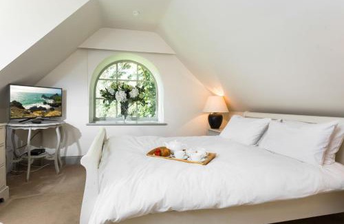Sevenoaks House | Pet-Friendly Retreat at Coach House Kent for Your Getaway