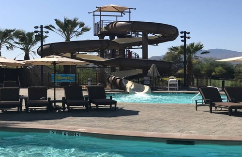 Palm Desert Villa | Coachella 2024: Unforgettable Stay with Hot Tub & Breakfast