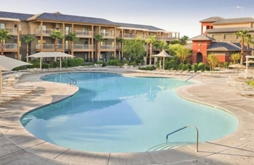 Terra Lago Villa | Coachella -Charming 1-bedroom villa with fitness room, WiFi in delightful Indio