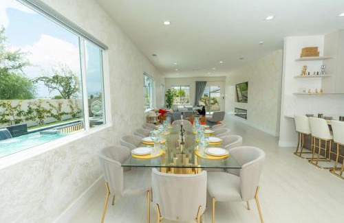 Terra Lago House | Coachella Hideaway Paradise Garikimot