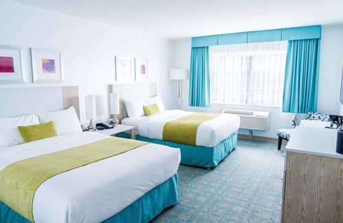 Langley Hotel | Relax at Coast Hotel & Convention Centre in Langley City
