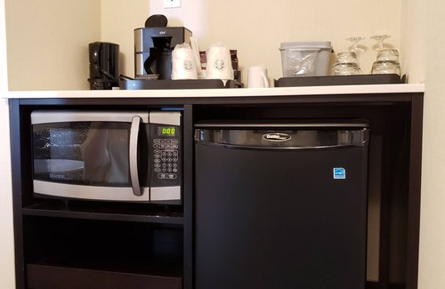 Kamloops Hotel | Enjoy Comfort at Coast Kamloops Hotel & Conference Centre