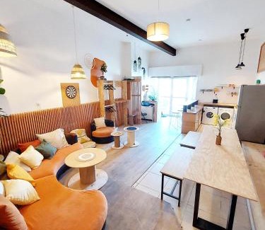 Biarritz Hostel | Discover COAST - Utopy Hostel with Breakfast & Kitchen Access