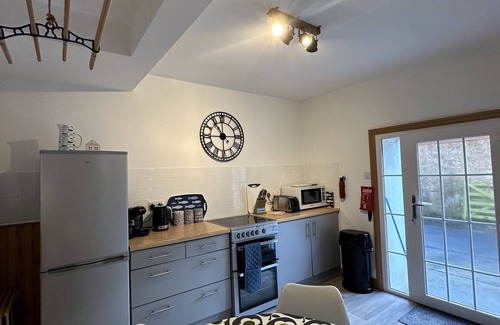 Anstruther Cottage | Coastal Cottage in Cellardyke - Perfect for Families & Pets