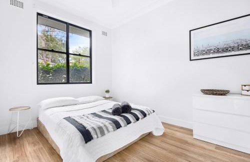 Mona Vale House | Oceanfront 3 Bedroom Retreat with Private Oasis & Views
