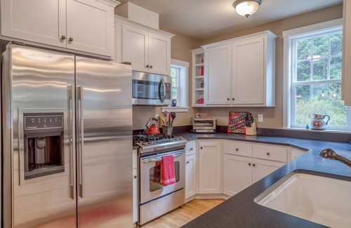Roads End House | Beachfront Retreat in Belhaven - Pet-Friendly & Ocean Views