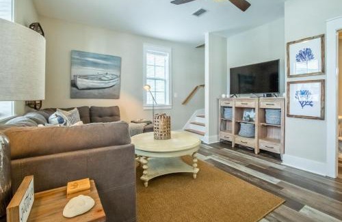 Seagrove Beach House | Discover Coastal Blue 141: Family-Friendly with Pool Access