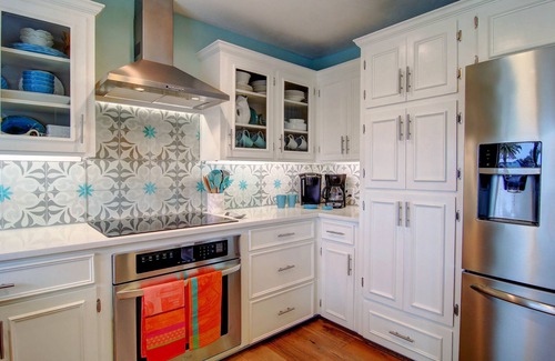 Key Allegro House | Bright Key Allegro Waterfront Canal with Private Pool Oasis