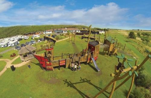 Leven Other | Beachfront Coastal Caravan Elie - Rated 10/10 by Guests