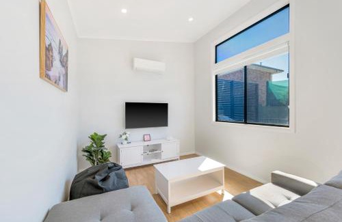 Port Macquarie House | Experience Coastal Charm: Pet-Friendly Hotel with High Ratings