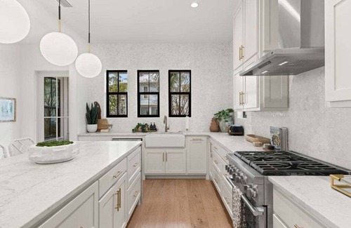 Treetop House | Coastal Charm: Luxurious 5-Bedroom Beach Retreat Between Alys & Rosemary Beach