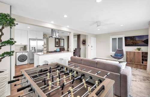 South Oceanside Condo | Top-Rated Tower 9 #2 with Kitchen Amenities Await You