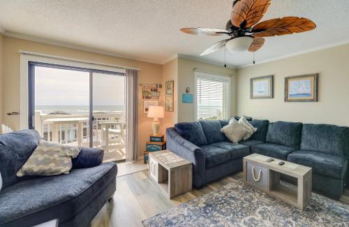 Emerald Isle Apartment | Coastal Condo with Pool Access and Family-Friendly Amenities