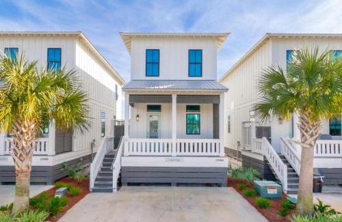 Orange Beach House | Beachside Retreat: Coastal Cottage BVR02 with Pool & Breakfast
