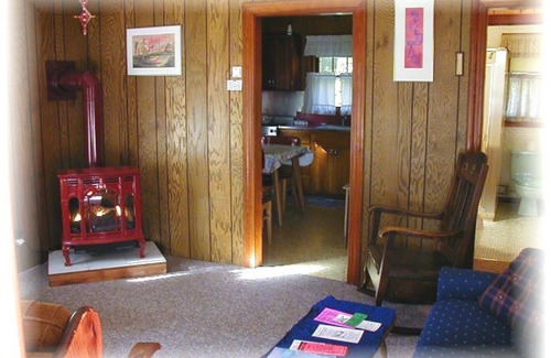 Sturgeon Bay Cottage | Secluded Coastal Cottage Resort: Guest Rated 9.8/10