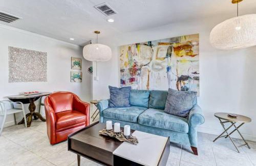 Ocean Cay House | Coastal Cottage 212: Oceanview Deck, Pet-Friendly Retreat