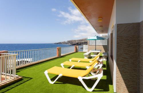 Guimar House | Oceanfront Coastal Dream with Heated Pool and Family-Friendly Fun