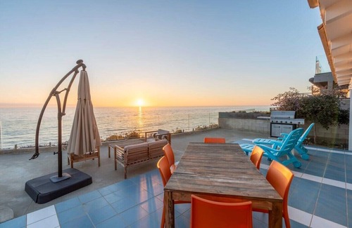 Leucadia House | Oceanfront Retreat: Family-Friendly Stay with Ocean Views