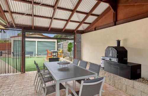 Torquay House | Coastal Family Retreat