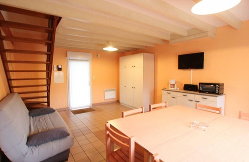 Omonville-la-Rogue Cottage | Cozy Gite Omonville-la-Rogue with 3 Bedrooms & Spa