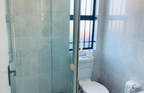 Parklands Apartment | Pet-Friendly Coastal Grace Parklands - 10/10 Review Score