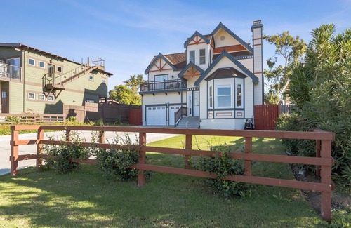 Townsite House | Coastal Haven: Pet-Friendly Beach Getaway with Spa Access