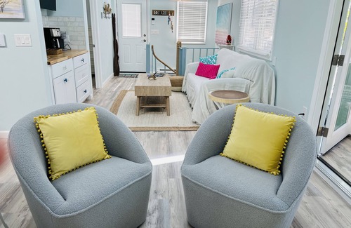 Charlestown House | Coastal Retreat in Charlestown: Pet-Friendly & Near Beach
