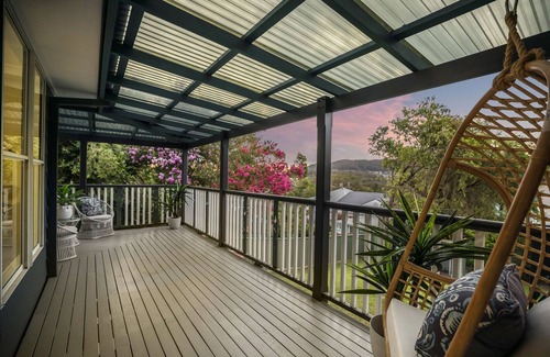 Forresters Beach House | Family-Friendly Coastal Retreat Steps from the Beach