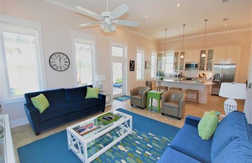 The Shores House | Coastal Home: 4-Star Haven with Pool & Child-Friendly Fun