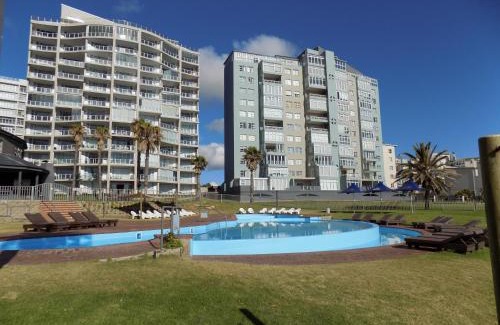 Mossel Bay Apartment | Coastal Hospitality: Beach Club 401 with Private Beach Access