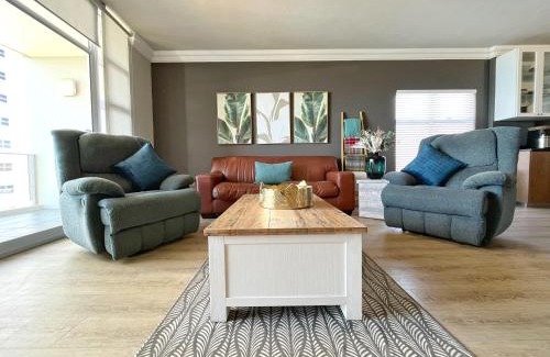 Mossel Bay Apartment | Coastal Hospitality: Beach Club 401 with Private Beach Access