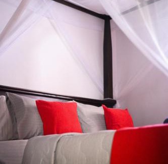 Thalaramba Villa | Pet-Friendly Coastal House with Oceanfront Views