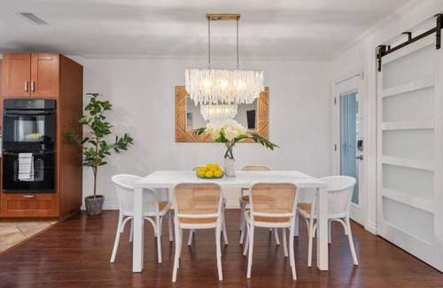 Harbor House | Dreamy Coastal Stay with Lagoon Pool & Family Amenities