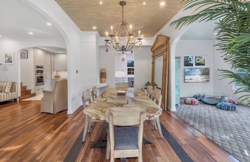 Cardiff-by-the-Sea House | Coastal Paradise Resort: Oceanfront Spa & Family-Friendly Fun
