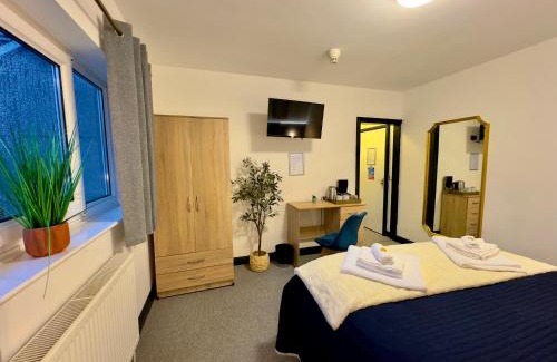 Llanelli Hotel | Coastal Park Accommodation: Wheelchair Accessible Retreat