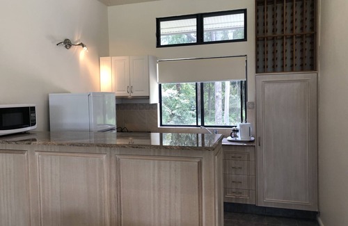 Green Point Apartment | Idyllic Coastal Retreat with Ocean View & Pool Near Avoca