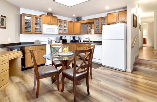 Birch Bay Condo | Oceanfront Oasis at Birch Bay with Pool and Spa Amenities