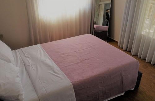 Saronikos House | Unwind at Coastal Vibes Lagonisi with Oceanfront Views