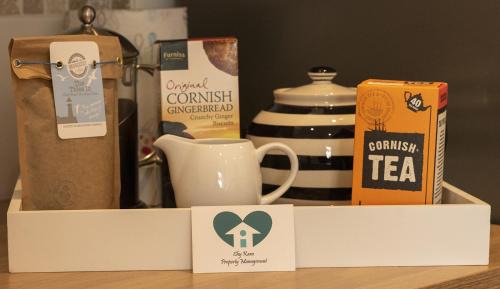 Mevagissey House | Coastguard Cottage Cornwall: Oceanfront Bliss & Pet Friendly