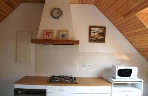 Priziac Cottage | Coat-Kerlin's Cottage: Lake View Retreat in South Brittany